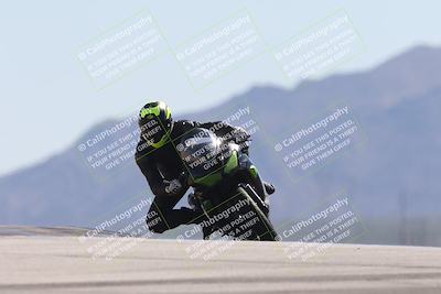 media/Oct-13-2025-Moto Forza (Mon) [[a66d839500]]/3-B Group/Session 4 (Turn 9)/